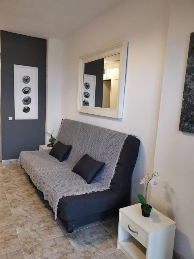 Iris Benalmadena Apartment ภายนอก รูปภาพ